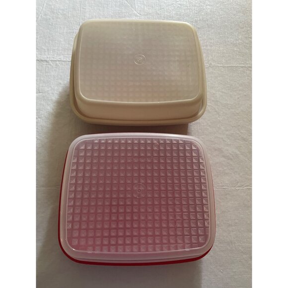 Vintage Tupperware Square Marinade Containers With Lids - Set Of 2 Red & Beige - Picture 3 of 7